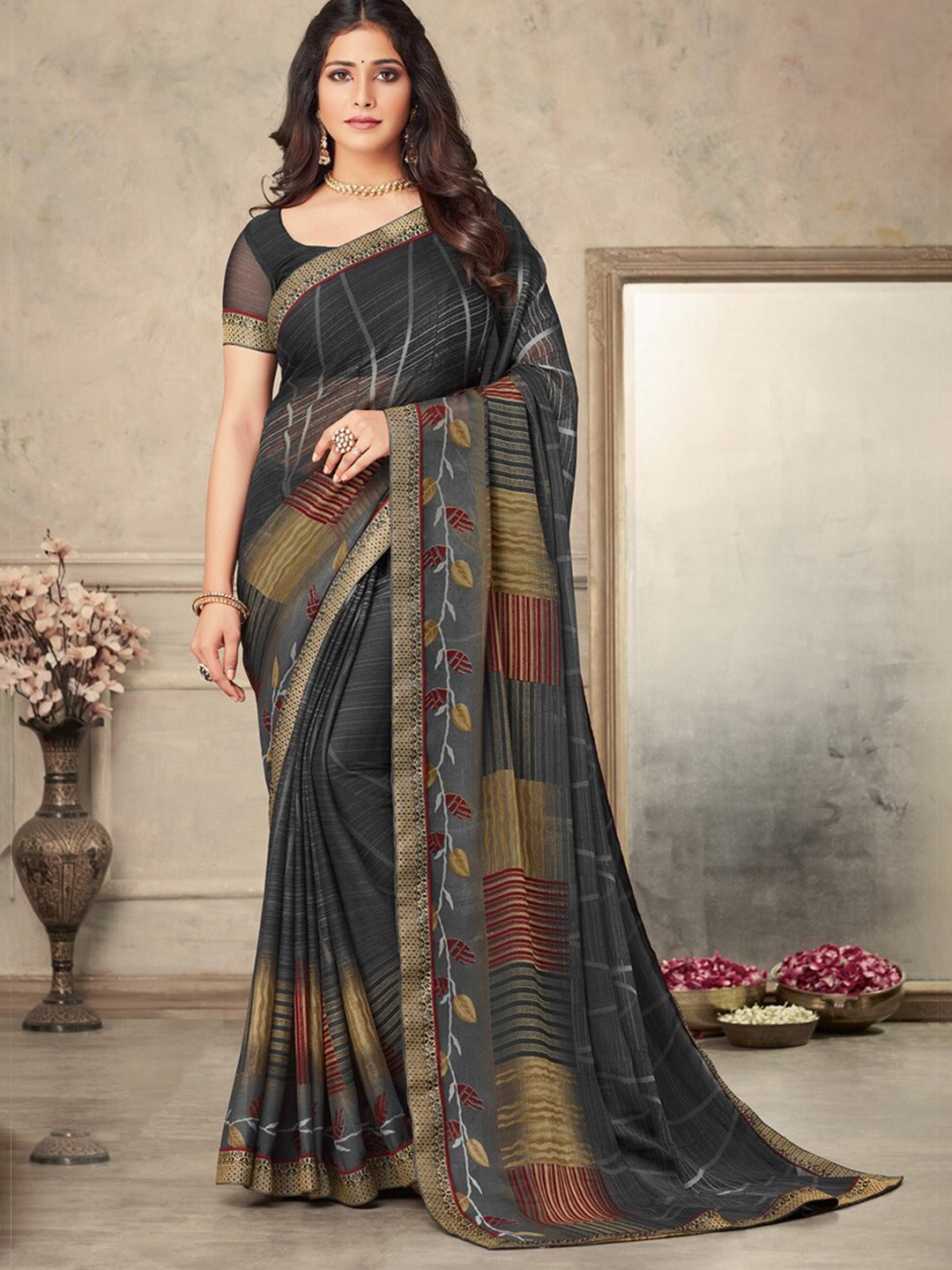 

DIVASTRI Abstract Printed Pure Silk Saree, Charcoal