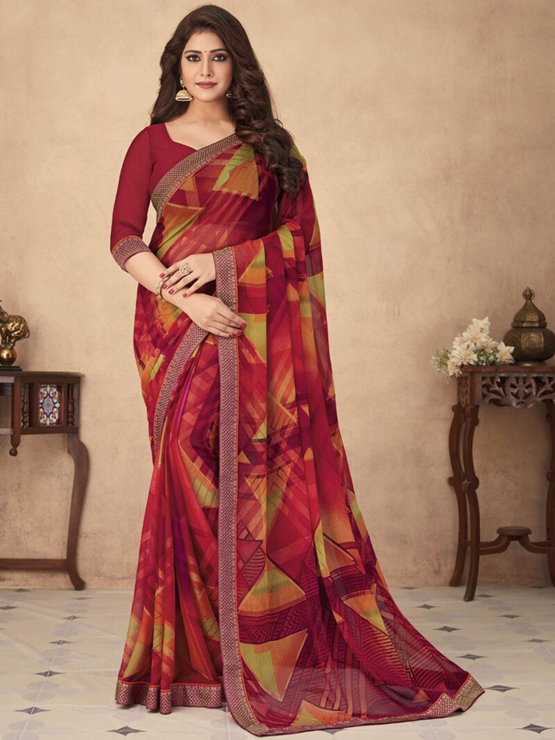 

DIVASTRI Abstract Printed Zari Pure Chiffon Saree, Red