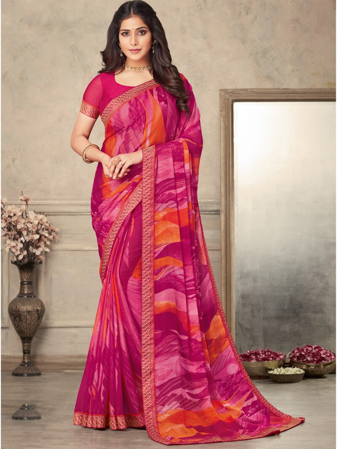 

DIVASTRI Abstract Zari Pure Chiffon Saree With Blouse Piece, Pink