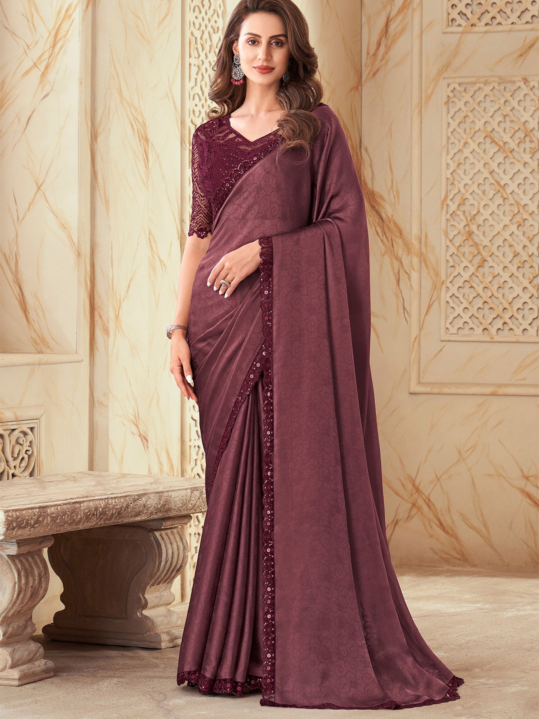 

DIVASTRI Floral Printed Sequinned Pure Silk Saree, Maroon
