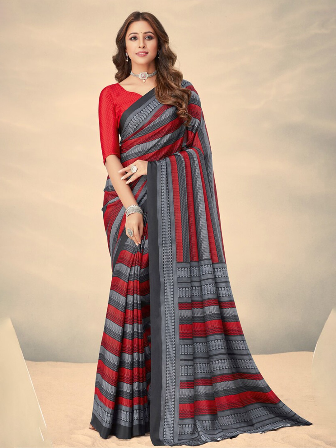 

DIVASTRI Striped Pure Silk Saree, Grey