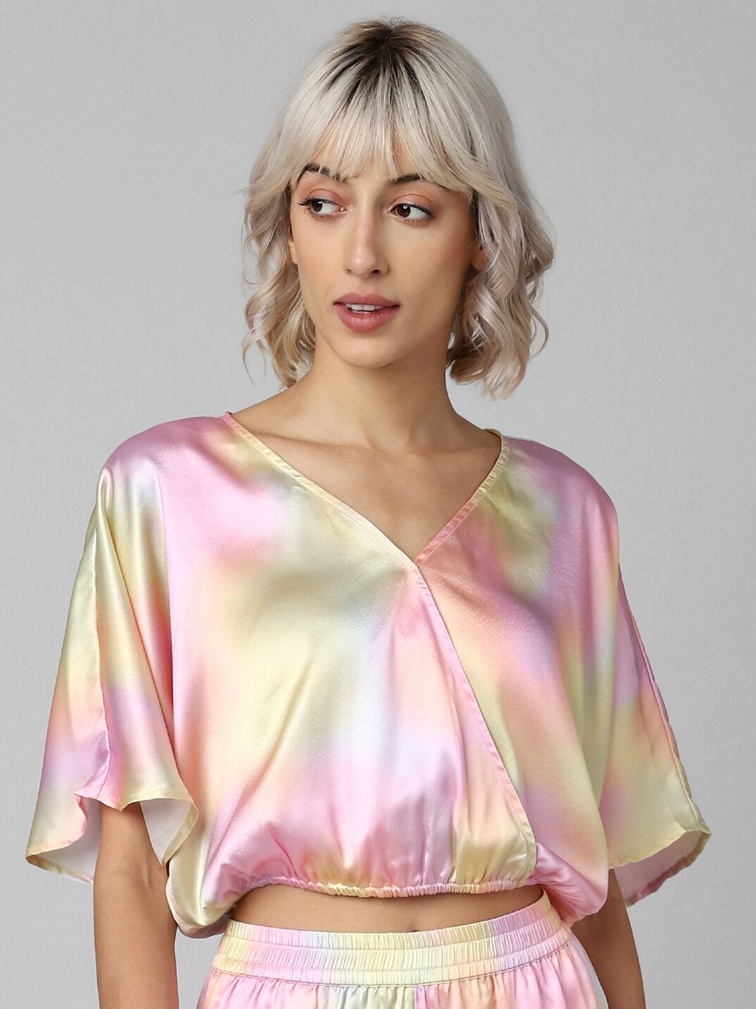 

ONLY Printed Extended Sleeves Satin Crop Wrap Top, Pink