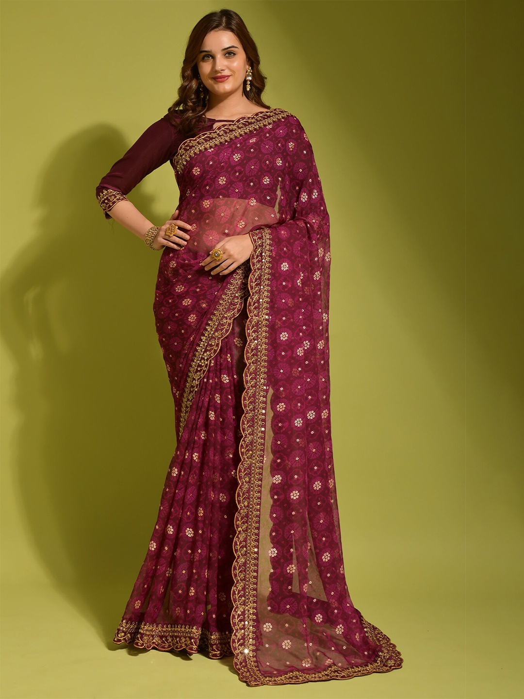 

VEERAX Sequin Embellished Pure Georgette Saree, Burgundy