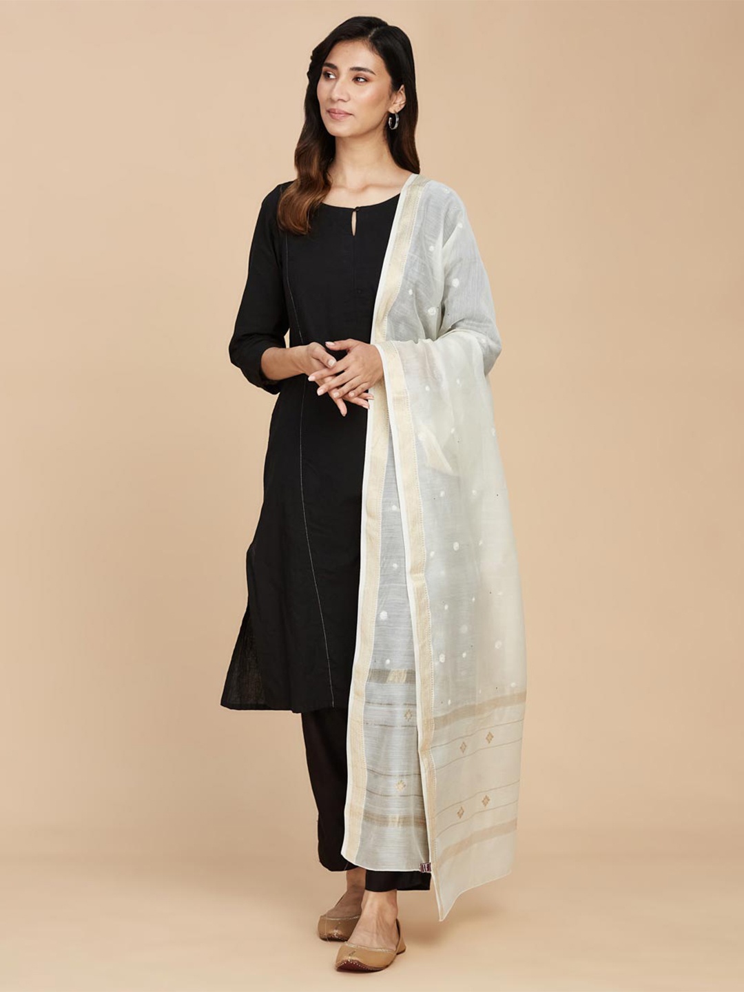 

Fabindia Ethnic Motifs Embroidered Dupatta, White