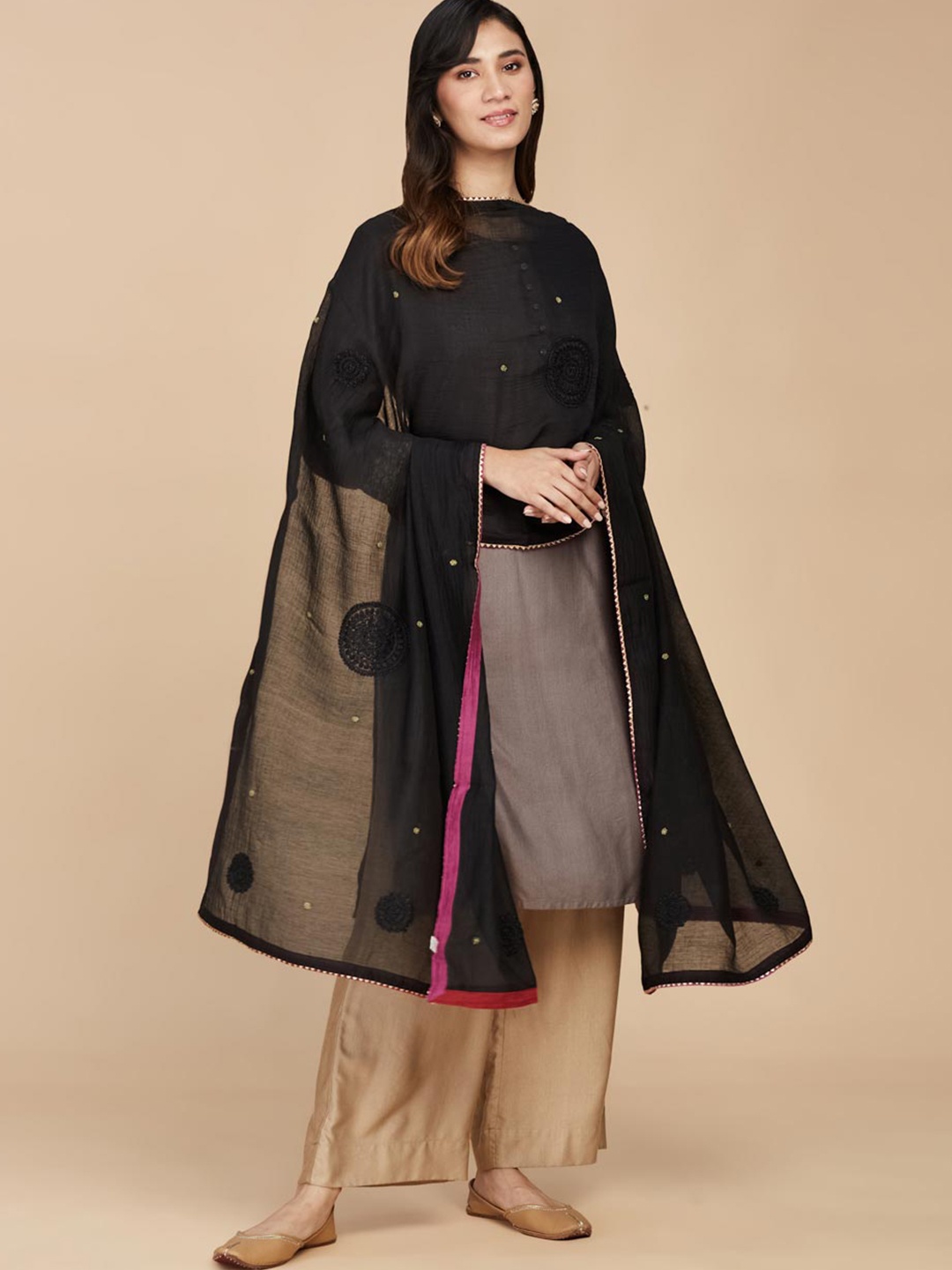 

Fabindia Ethnic Motifs Gotta Patti Embroidered Dupatta, Black