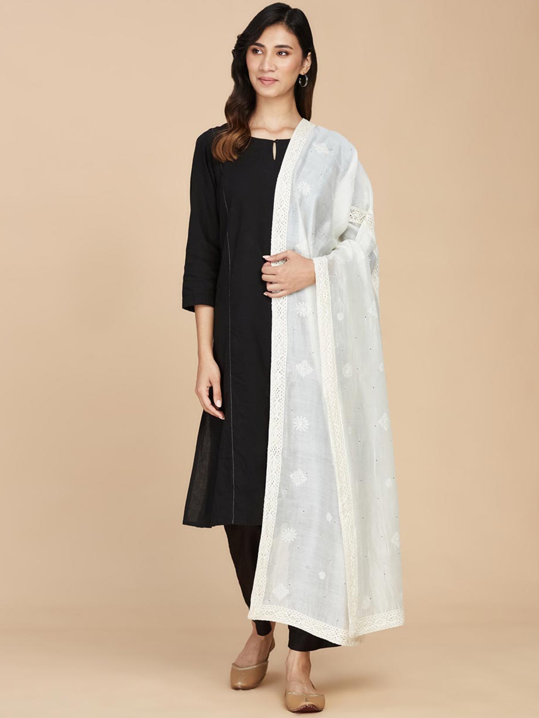 

Fabindia Ethnic Motifs Embroidered Dupatta, White