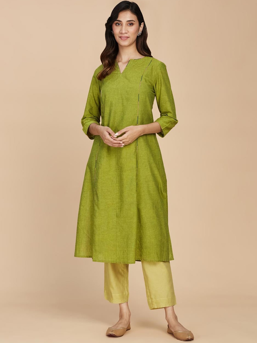 

Fabindia Notched Neck A-Line Cotton Kurta, Green