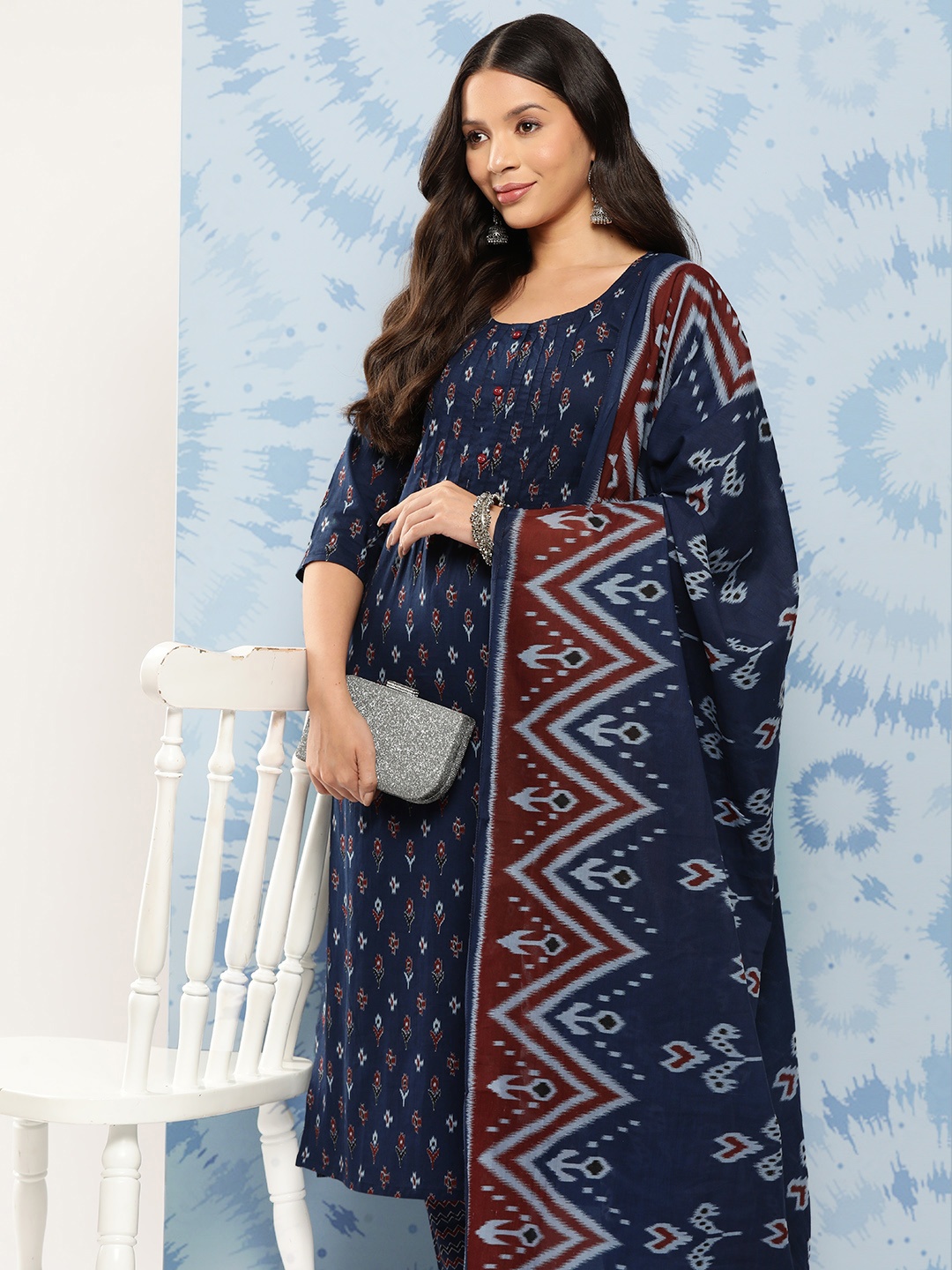 

Nayo Women Floral Printed Regular Pure Cotton Kurta with Trousers & With Dupatta, Navy blue