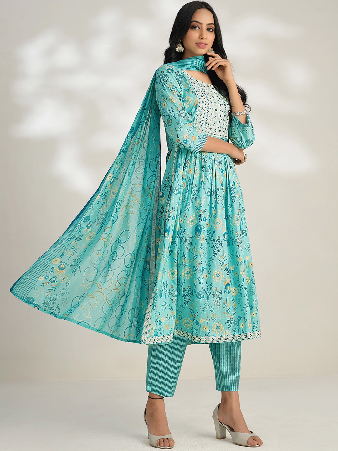 

Sangria Turquoise Blue Floral Printed Kurta With Trouser & Dupatta