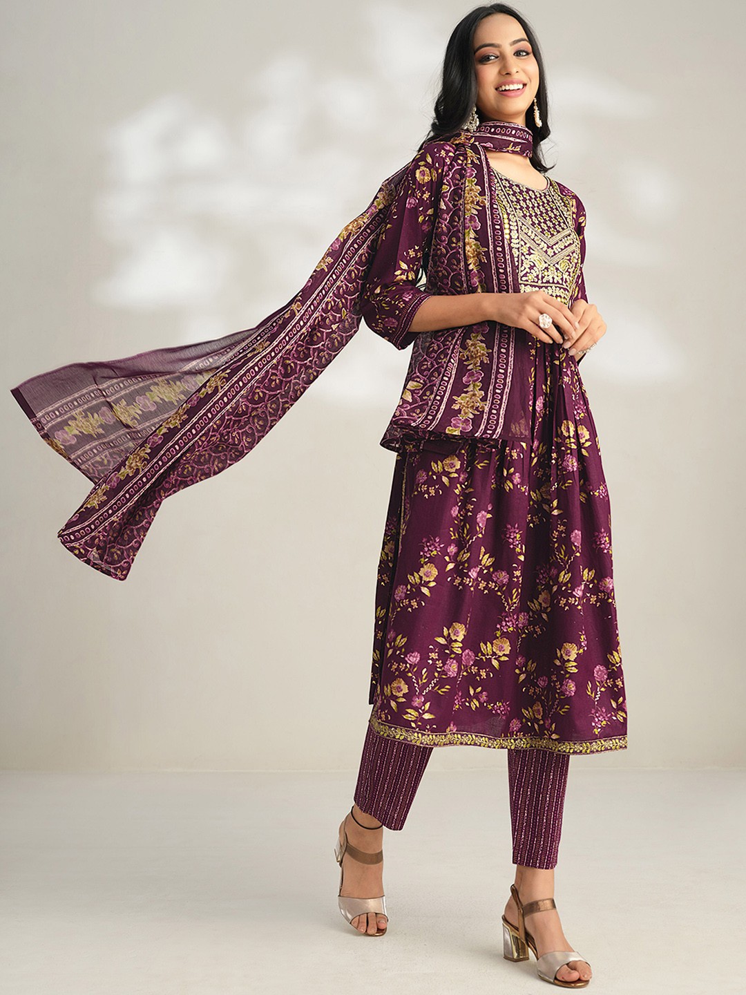 

Sangria Burundy & Gold toned Printed Pure Cotton Kurta With Trouser & Dupatta, Burgundy