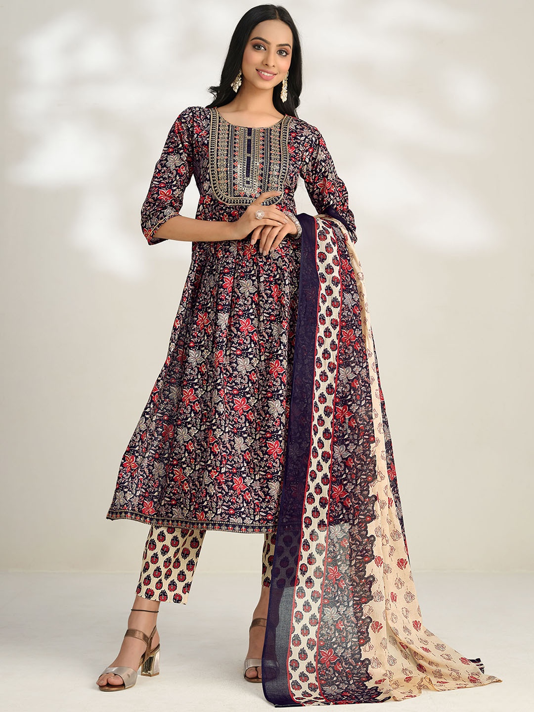 

Sangria Black & Red & Blue Printed Pure Cotton Kurta With Trouser & Dupatta