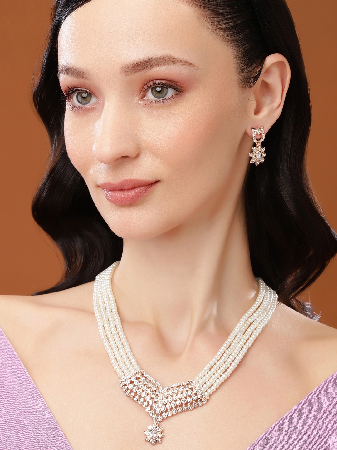 

Estele Rose Gold Plated Twinkling Necklace Set with Pearls