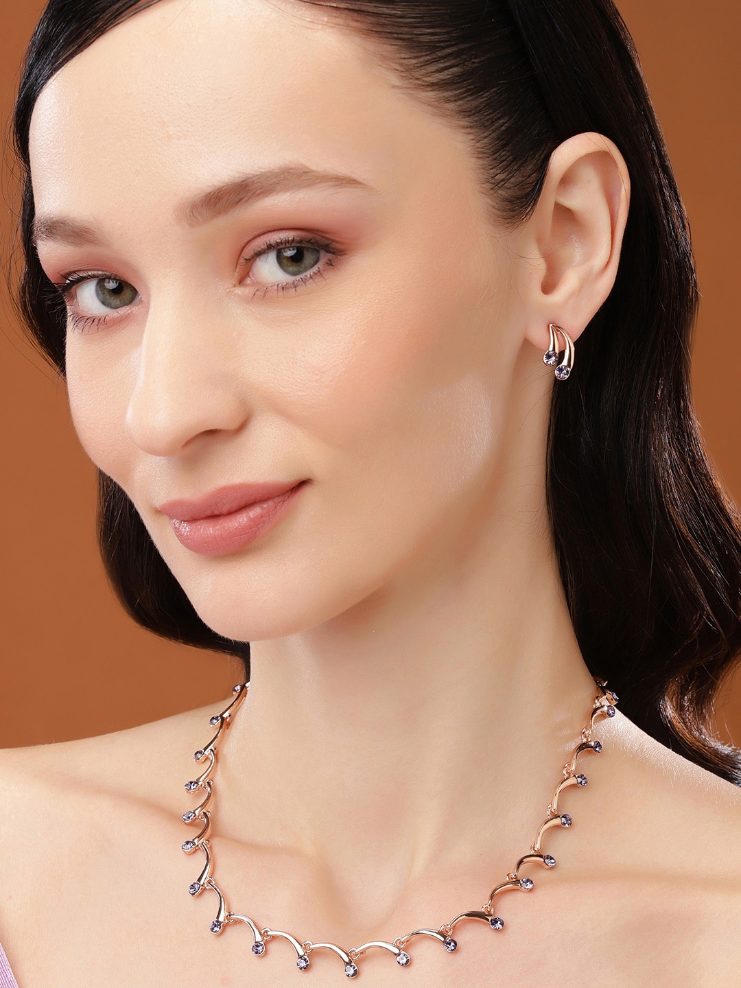 

Estele Rose Gold Plated Classic Necklace Set with Austrian Crystals