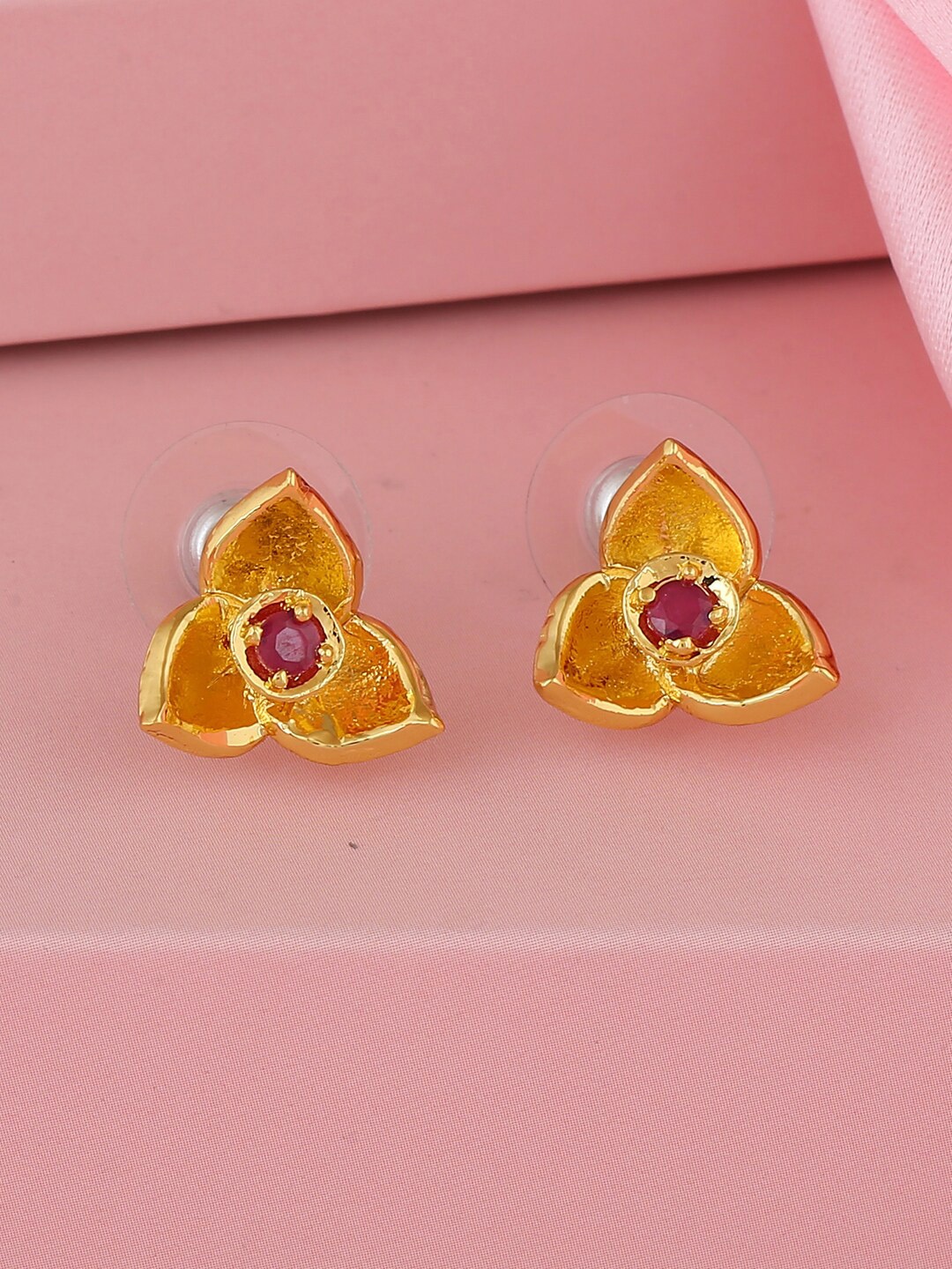 

Estele Gold-Plated Floral Studs Earrings