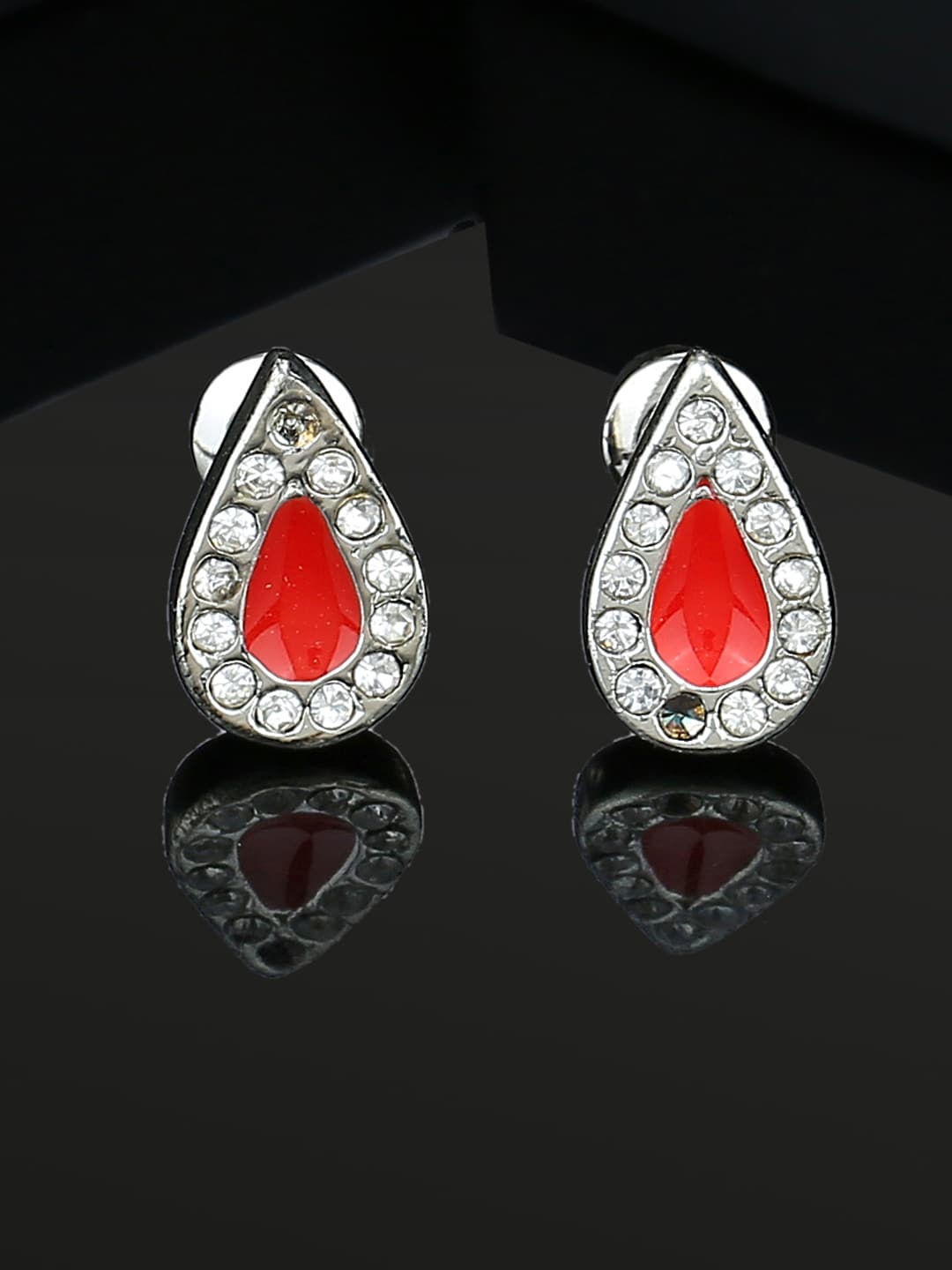 

Estele Gold-Plated Teardrop Shaped Studs Earrings