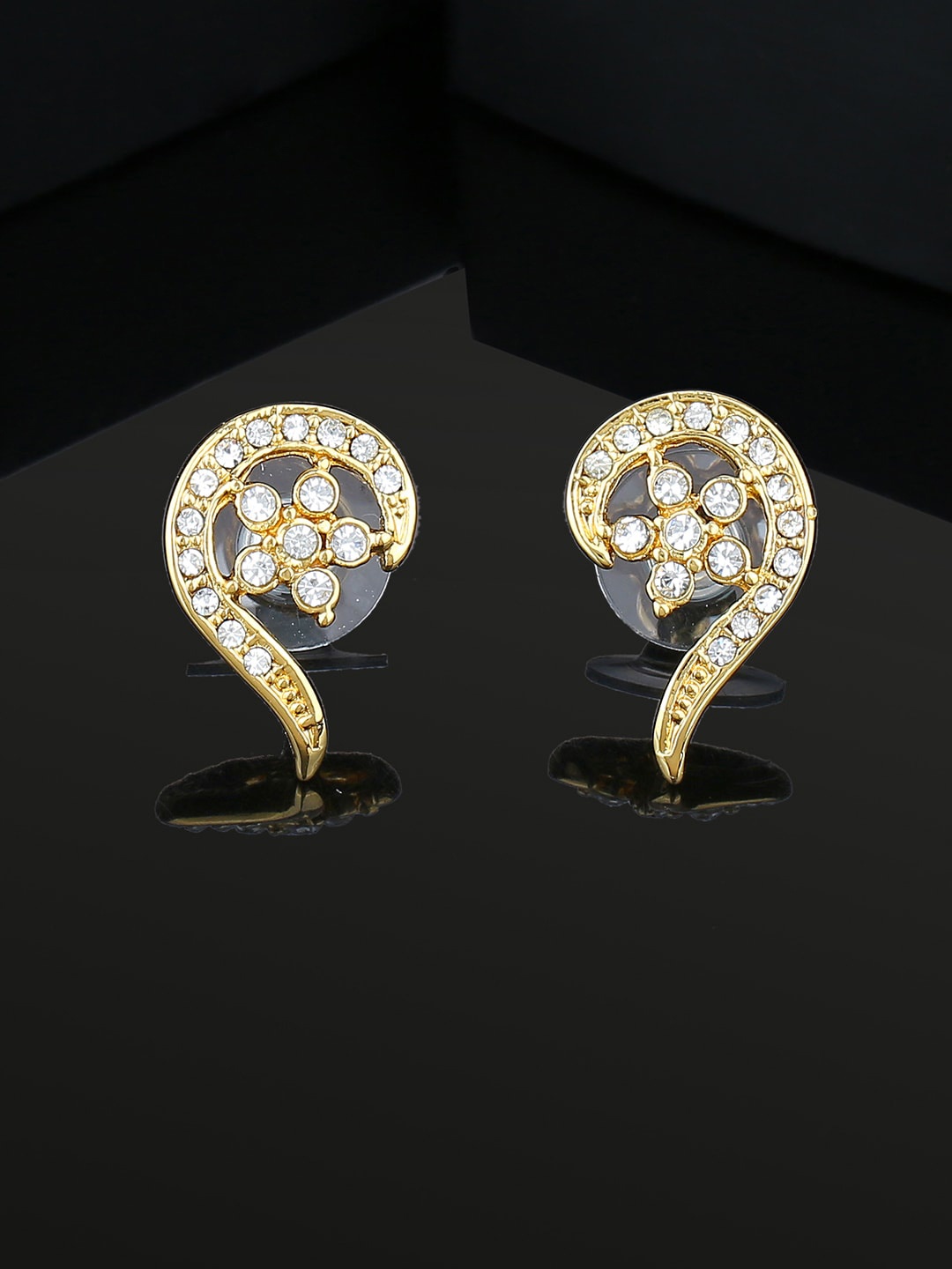 

Estele Gold-Plated Contemporary Studs Earrings