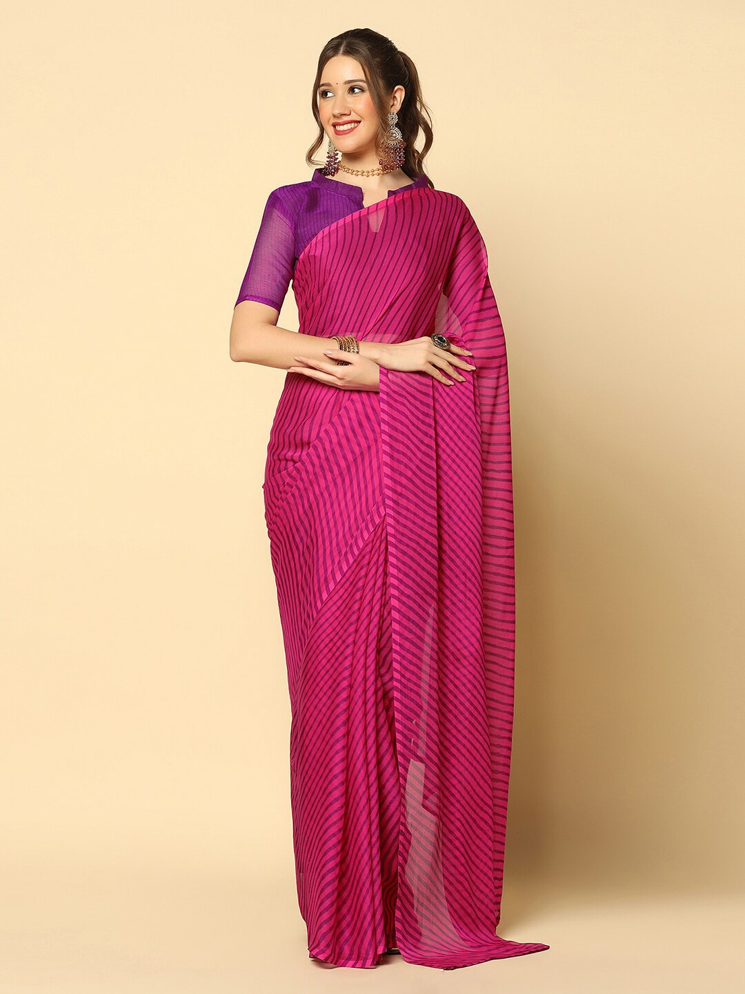 

Mitera Pink & Purple Leheriya Printed Saree