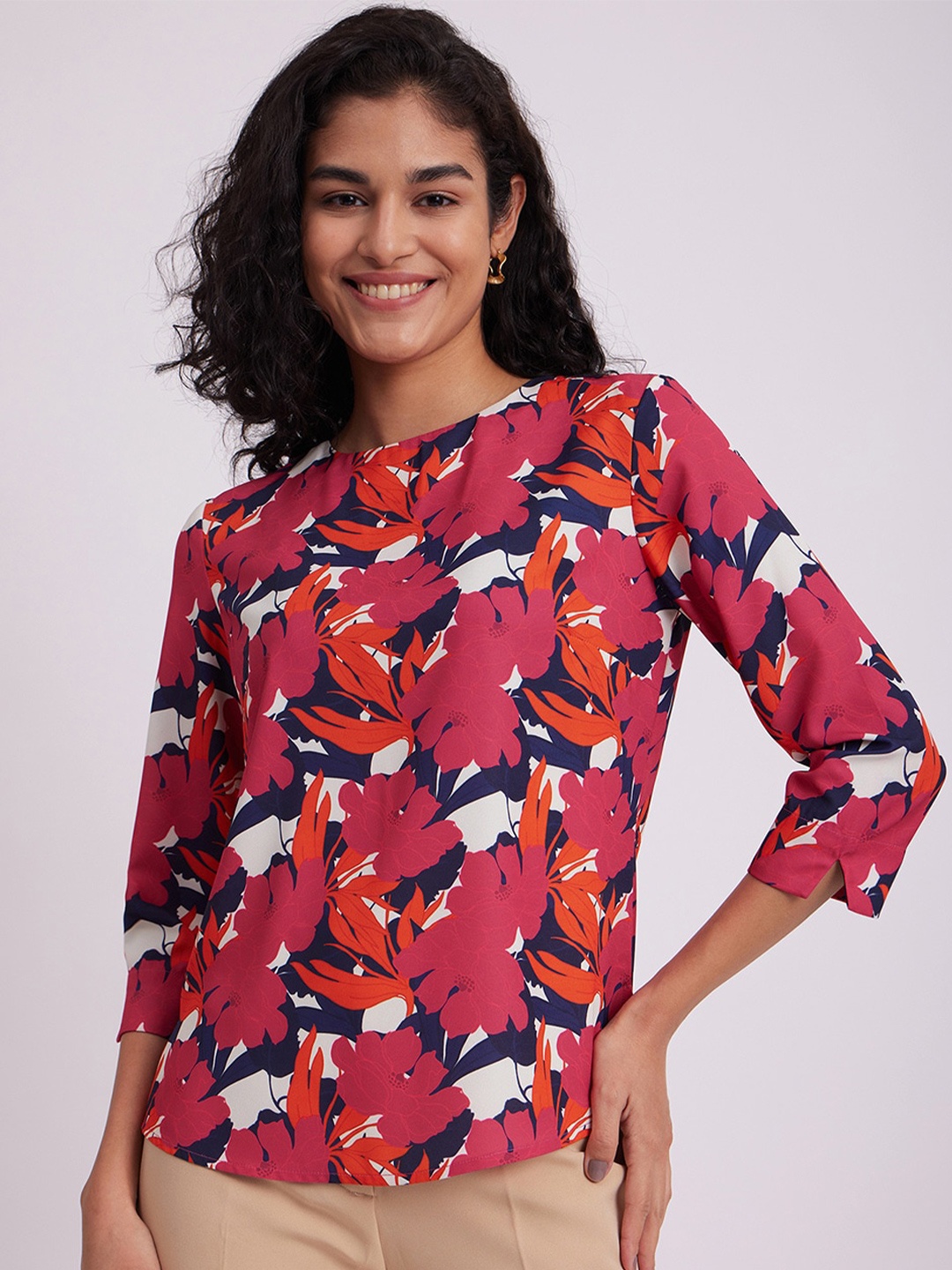 

FableStreet Fuchsia Floral Print Top