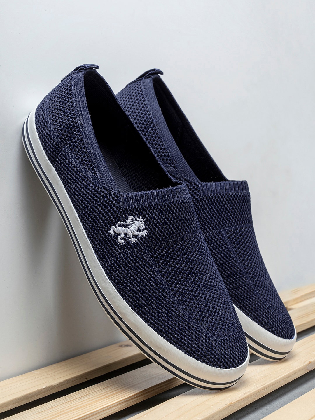 

Red Tape Men Woven Design Slip-On Sneakers, Navy blue