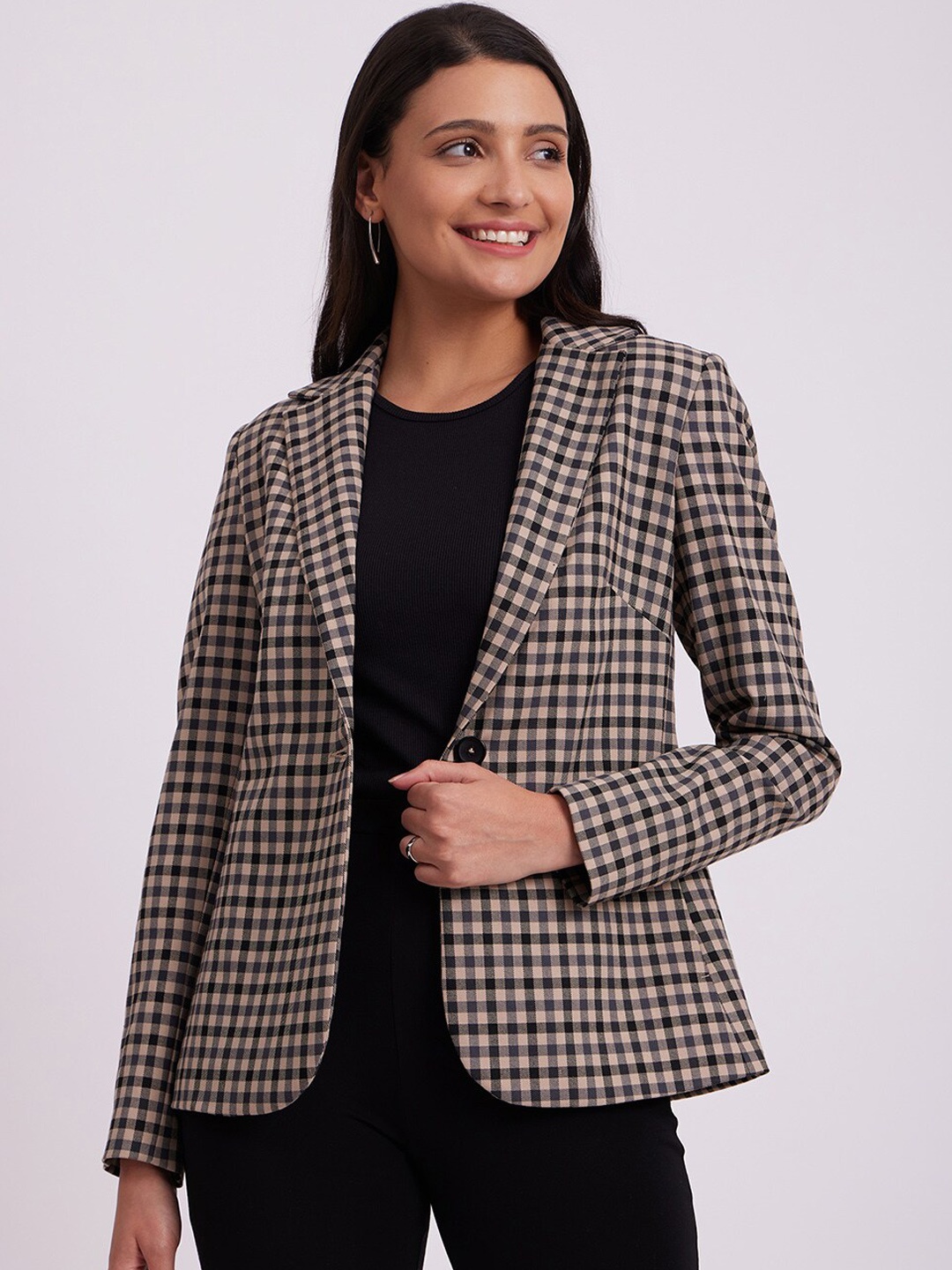 

FableStreet Women Checked Tailored Fit Single Breasted Casual Blazer, Black
