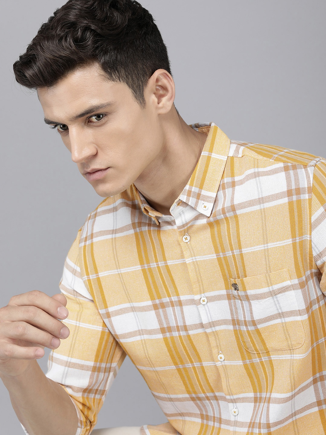 

THE BEAR HOUSE Men Slim Fit Opaque Checked Pure Cotton Casual Shirt, Yellow