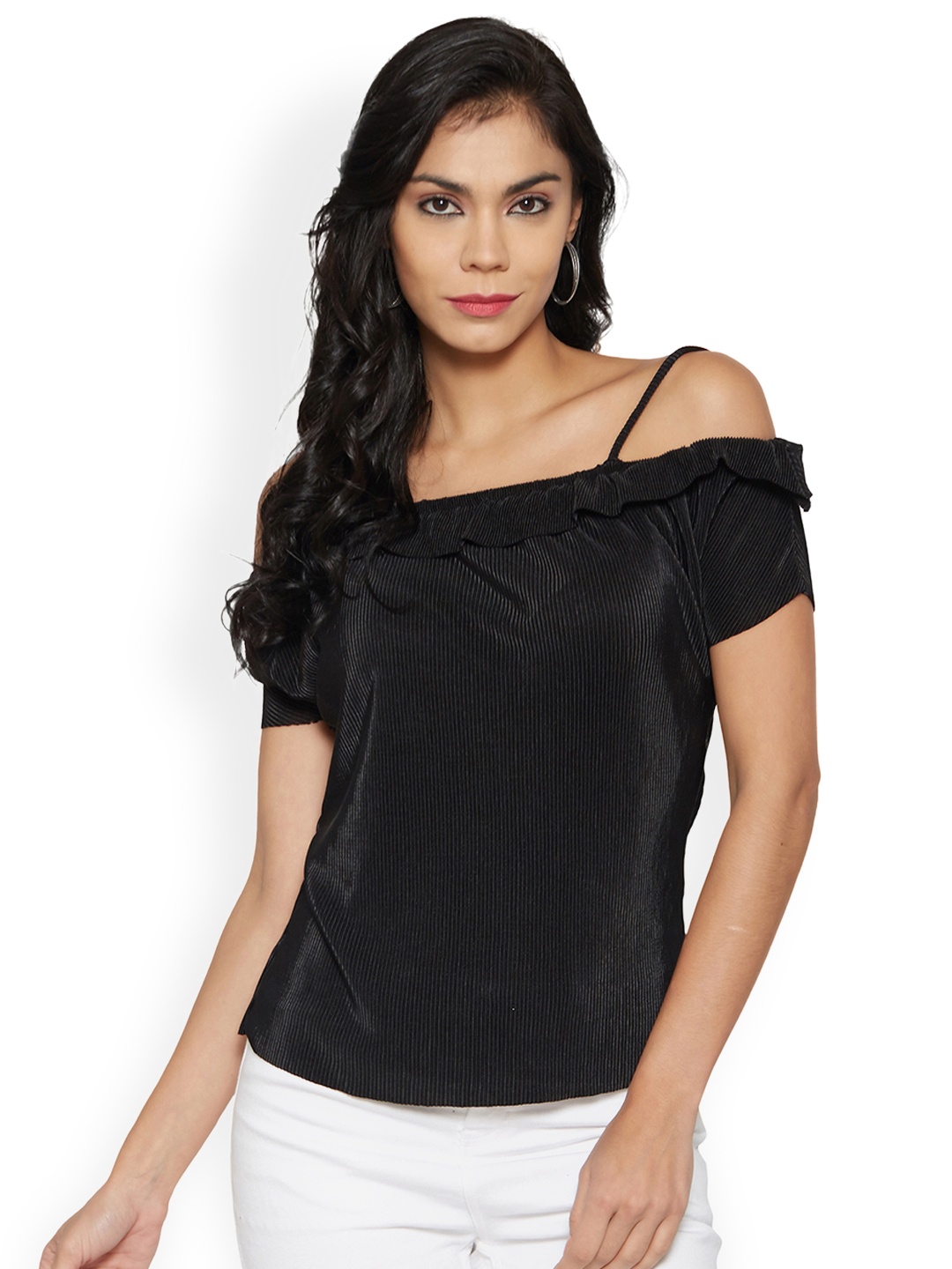 

Globus Women Black Solid Cold Shoulder Top