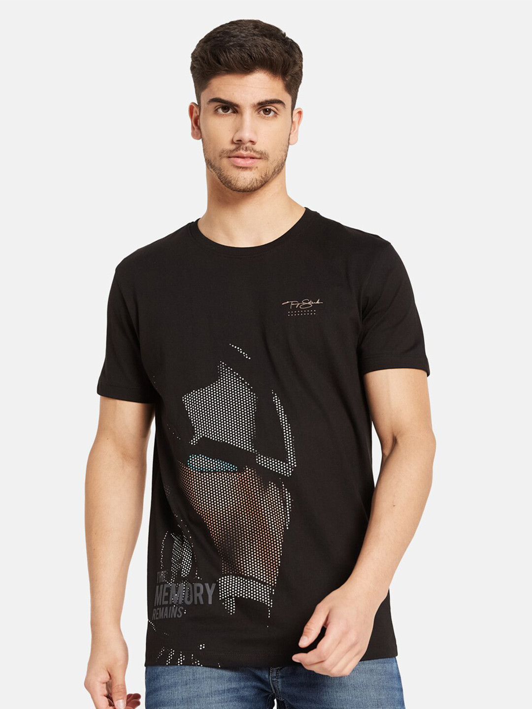 

Octave Men Black Iron Man Printed Pockets T-shirt