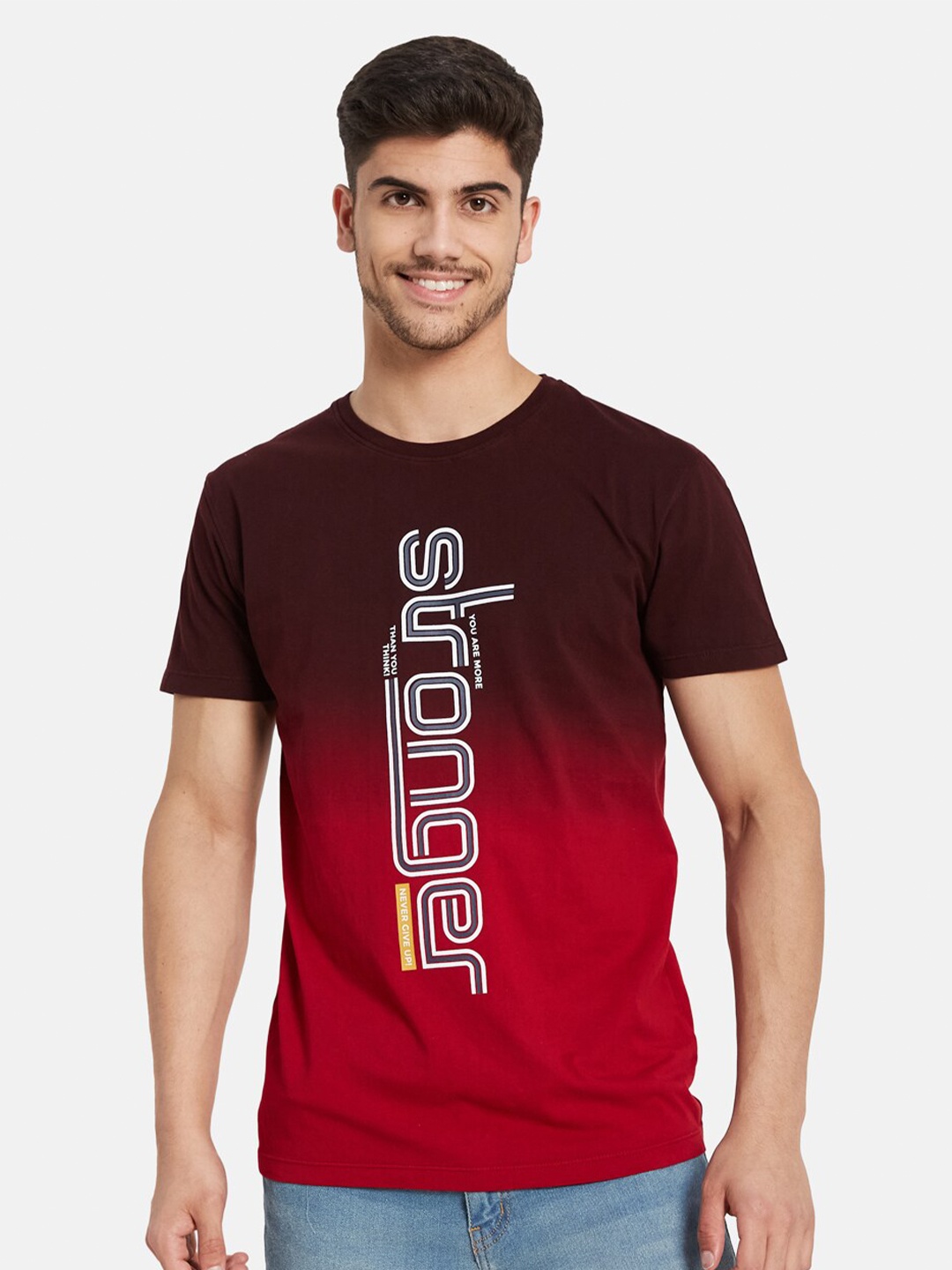 

Octave Typography Printed Cotton T-shirt, Maroon