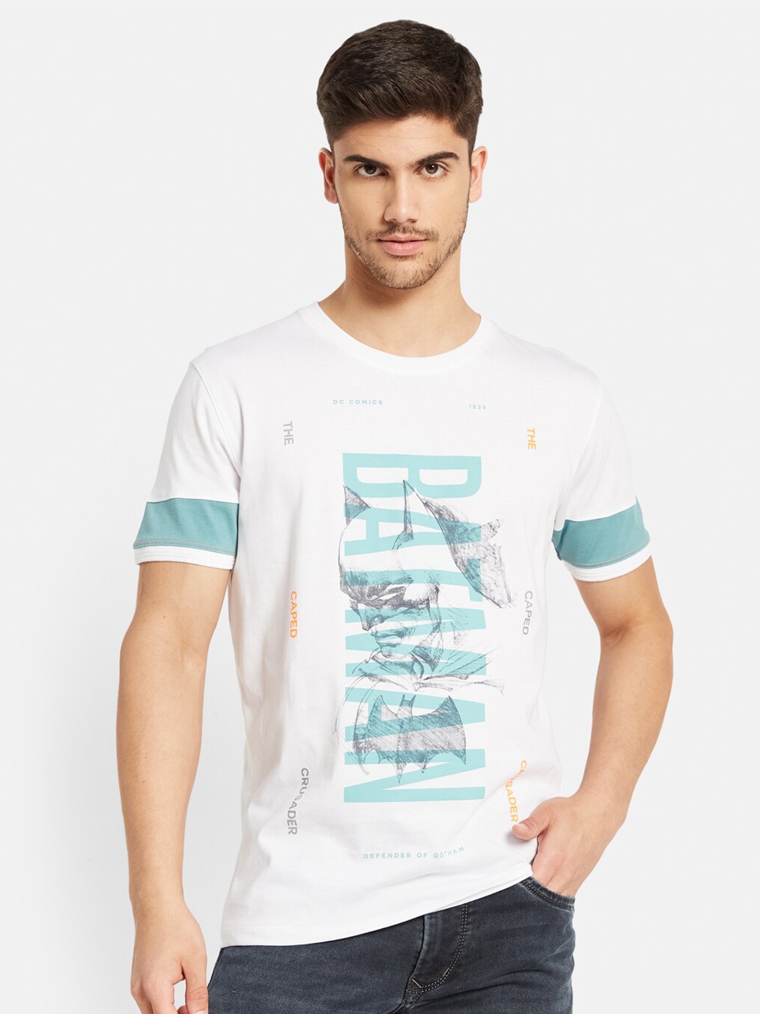 

Octave Men White Batman Printed Pockets T-shirt