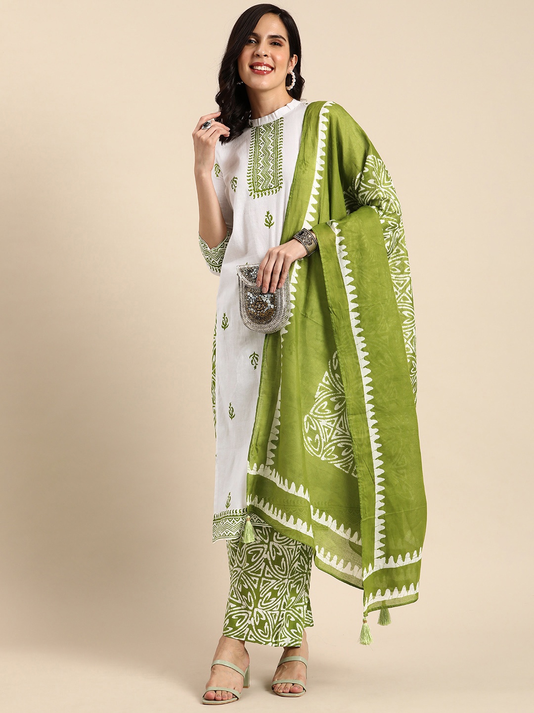

Anouk Women Floral Printed Regular Sequinned Kurta with Palazzos & With Dupatta, White