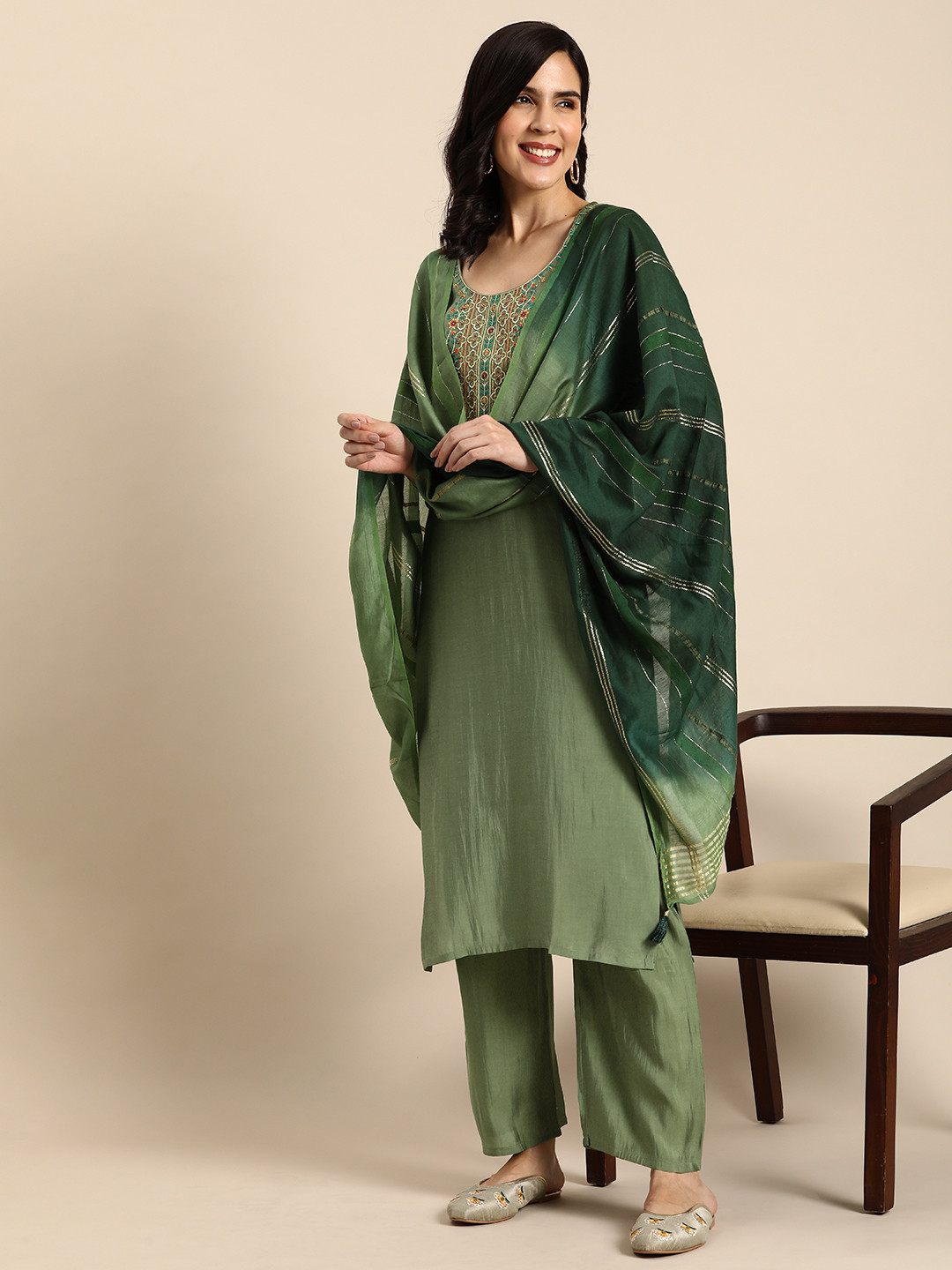 

Anouk Women Ethnic Motifs Embroidered Regular Kurta with Palazzos & Dupatta, Green