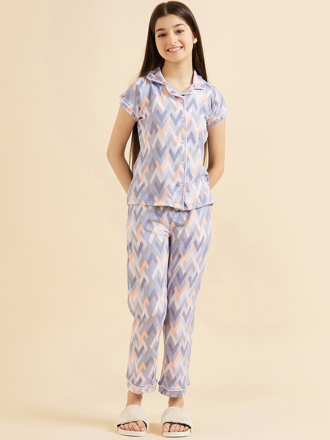 

Sweet Dreams Girls Pink & Blue Geometric Printed Night Suit