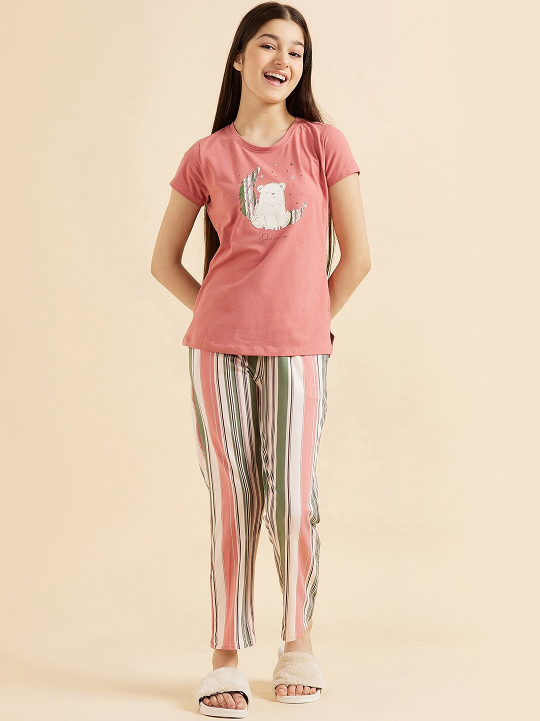 

Sweet Dreams Girls Pink & Green Graphic Printed Night Suit