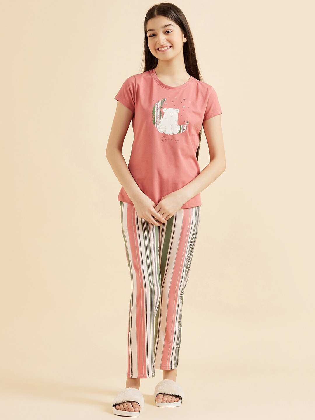 

Sweet Dreams Girls Pink & Green Graphic Printed Night Suit