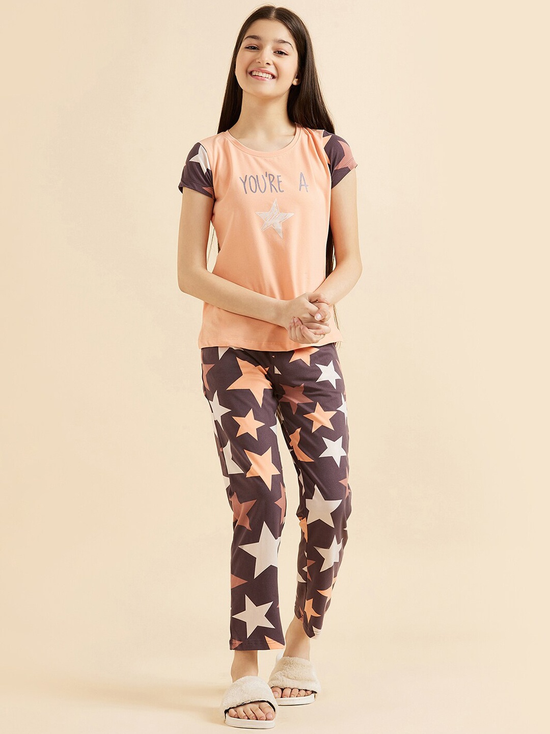 

Sweet Dreams Girls Peach-Coloured & Brown Conversational Printed Night Suit