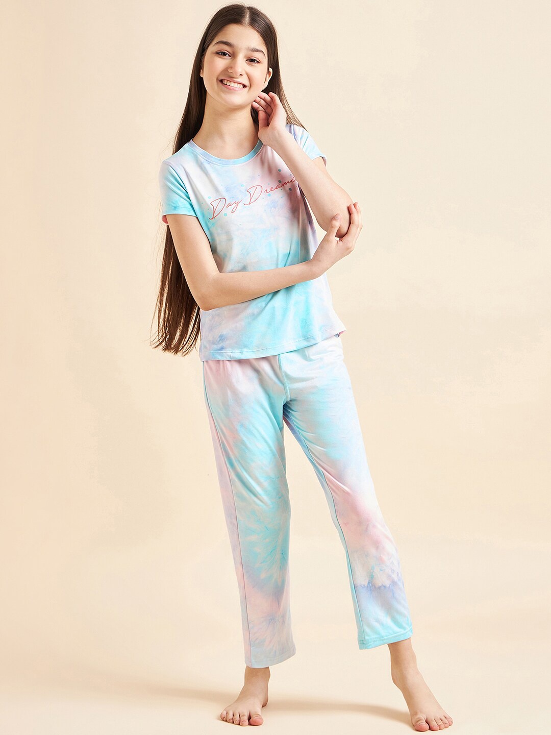 

Sweet Dreams Girls Green & Blue Abstract Printed Night Suit