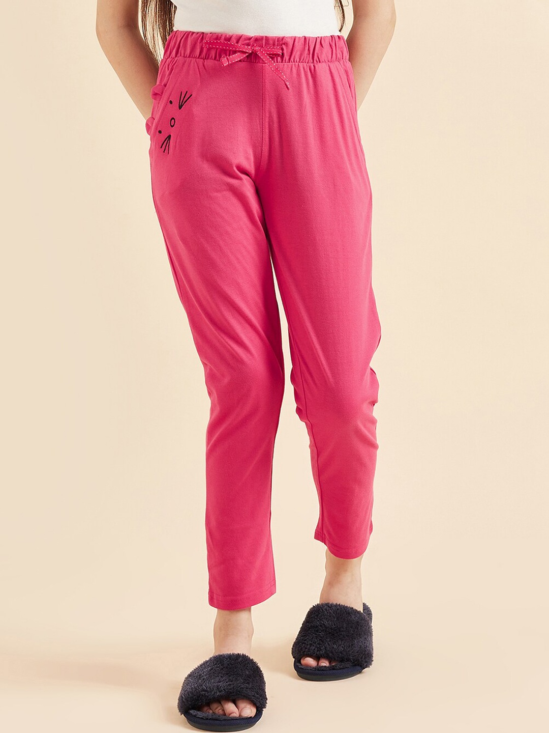

Sweet Dreams Girls Pink Mid-Rise Lounge Pants