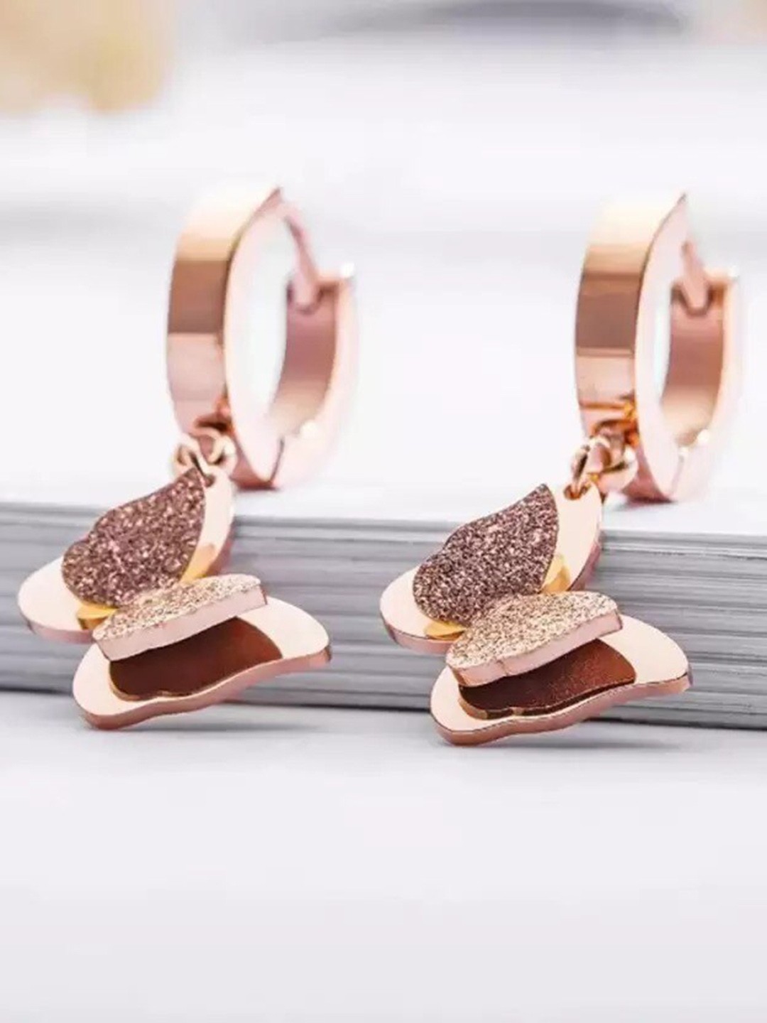

VIEN Rose Gold Plated Contemporary Hoop Earrings