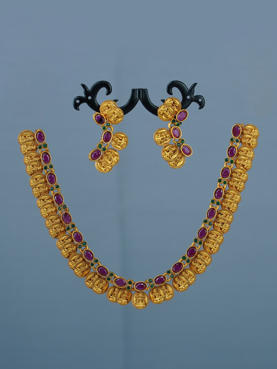 

Diksha Collection Gold-Plated Stone-Studded Jewellery Set