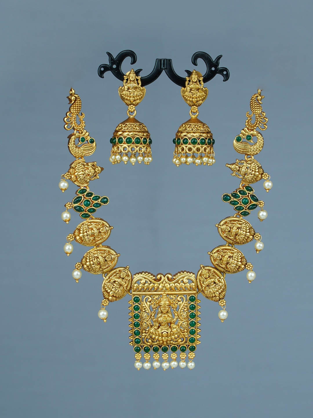 

Diksha Collection Gold-Plated Pearl & Artificial Stone-Studded Jewellery Set