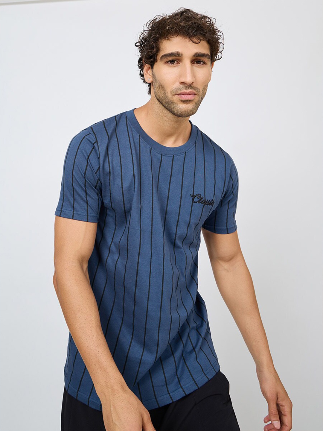 

Styli Blue Compact Jersey Striped Oversized T-Shirt with Embroidery Detail