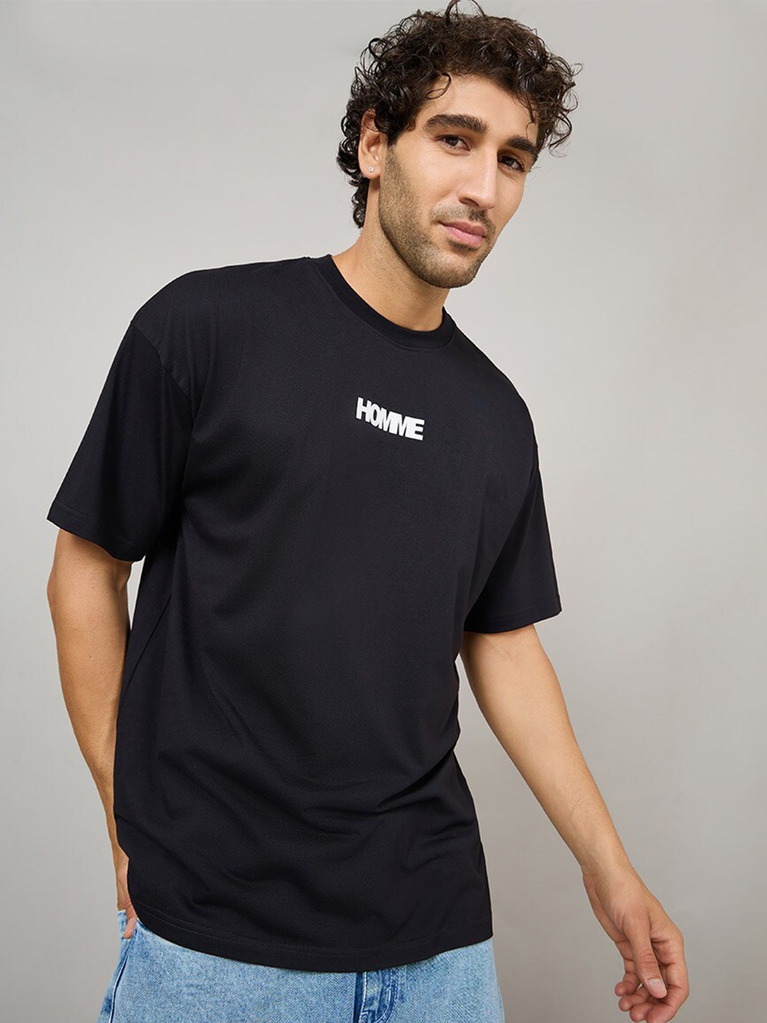 

Styli Men Printed Oversized T-Shirt, Black