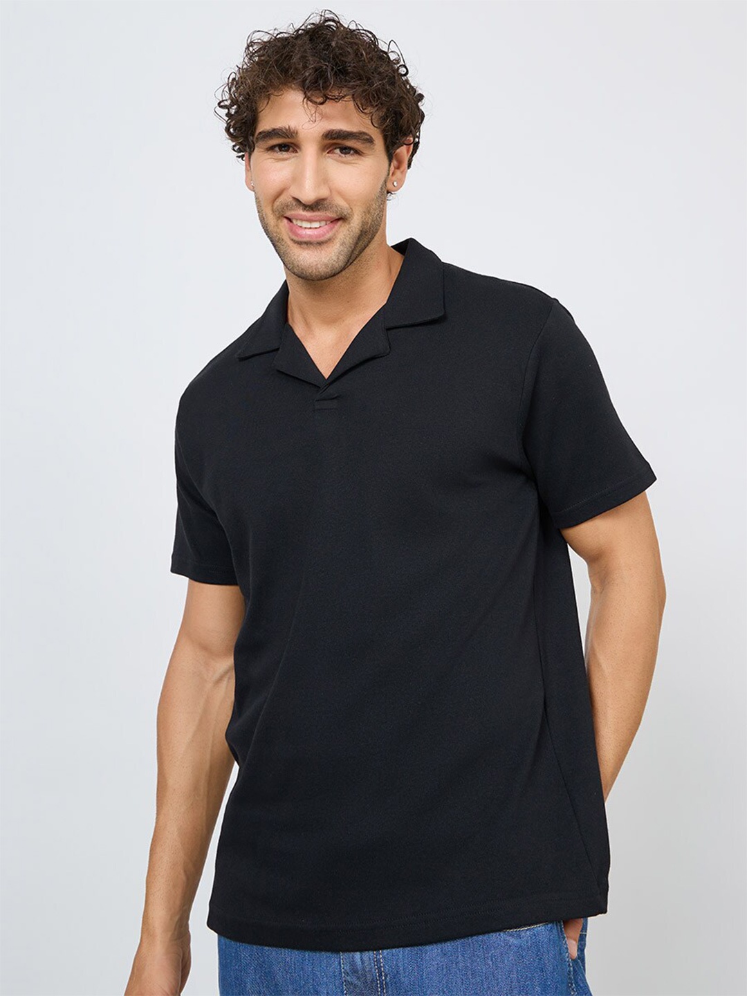 

Styli Men Black Polo Collar Pockets T-shirt