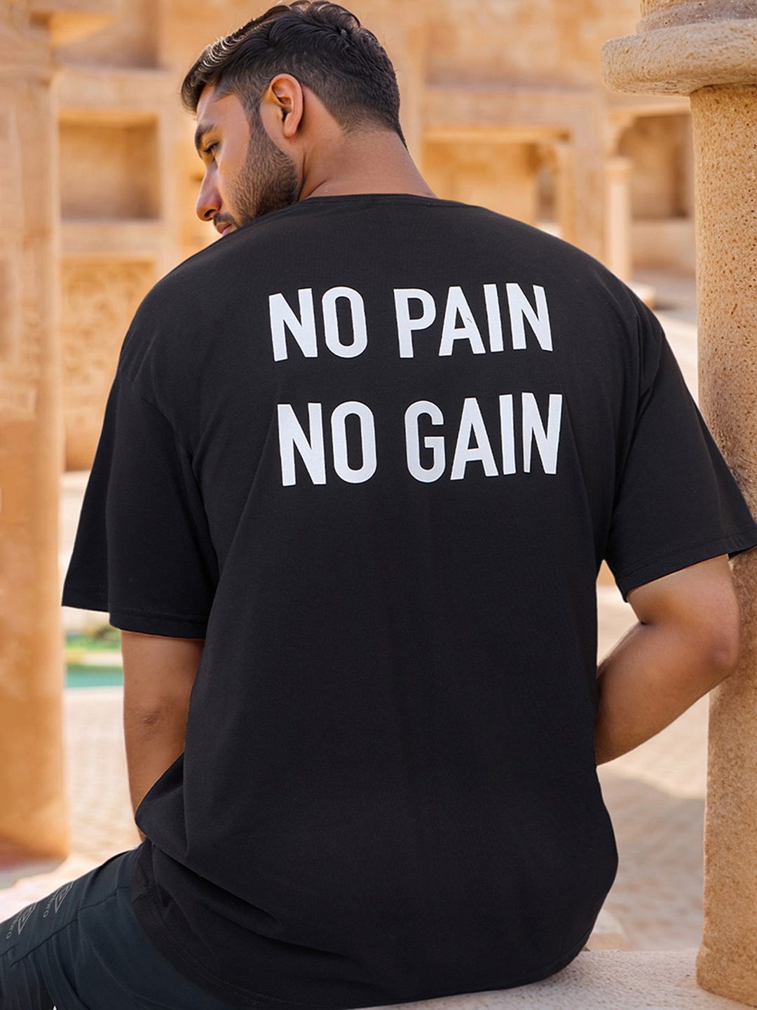 

Styli Men Black Typography Applique T-shirt