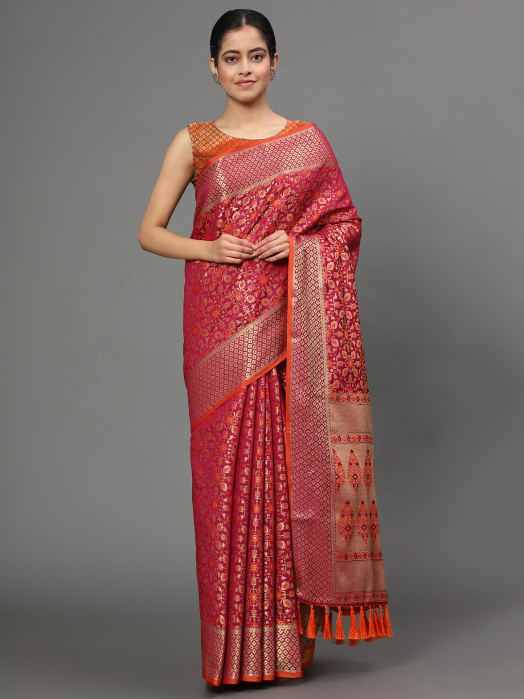 

Tasarika Floral Woven Design Zari Patola Saree, Magenta