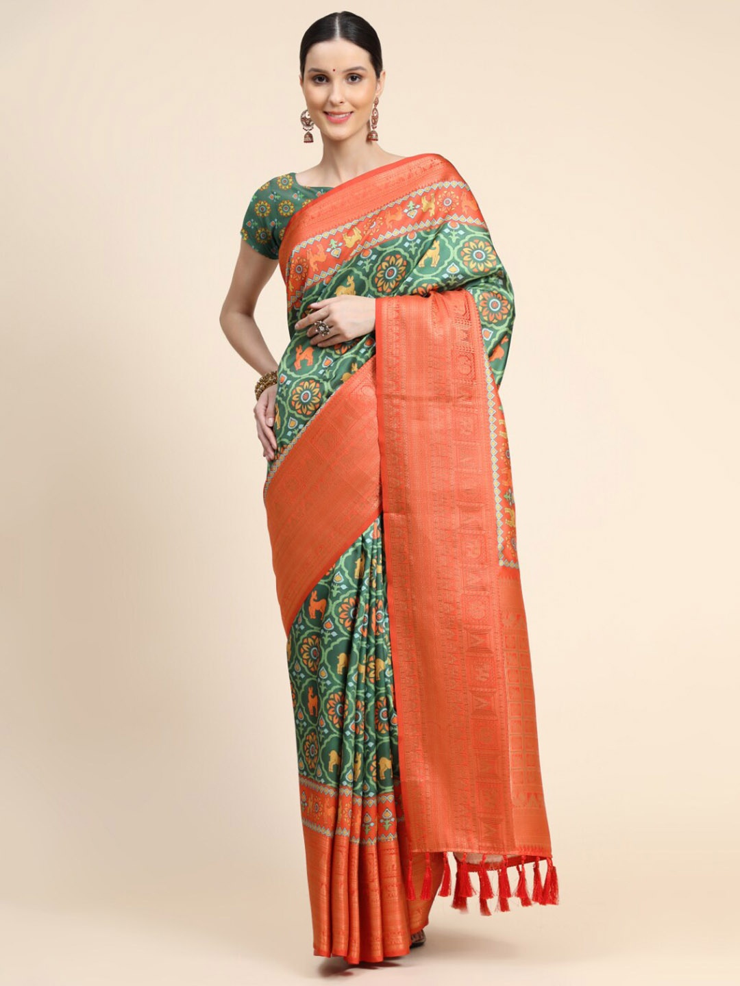 

Tasarika Ethnic Motifs Printed Zari Banarasi Saree, Green