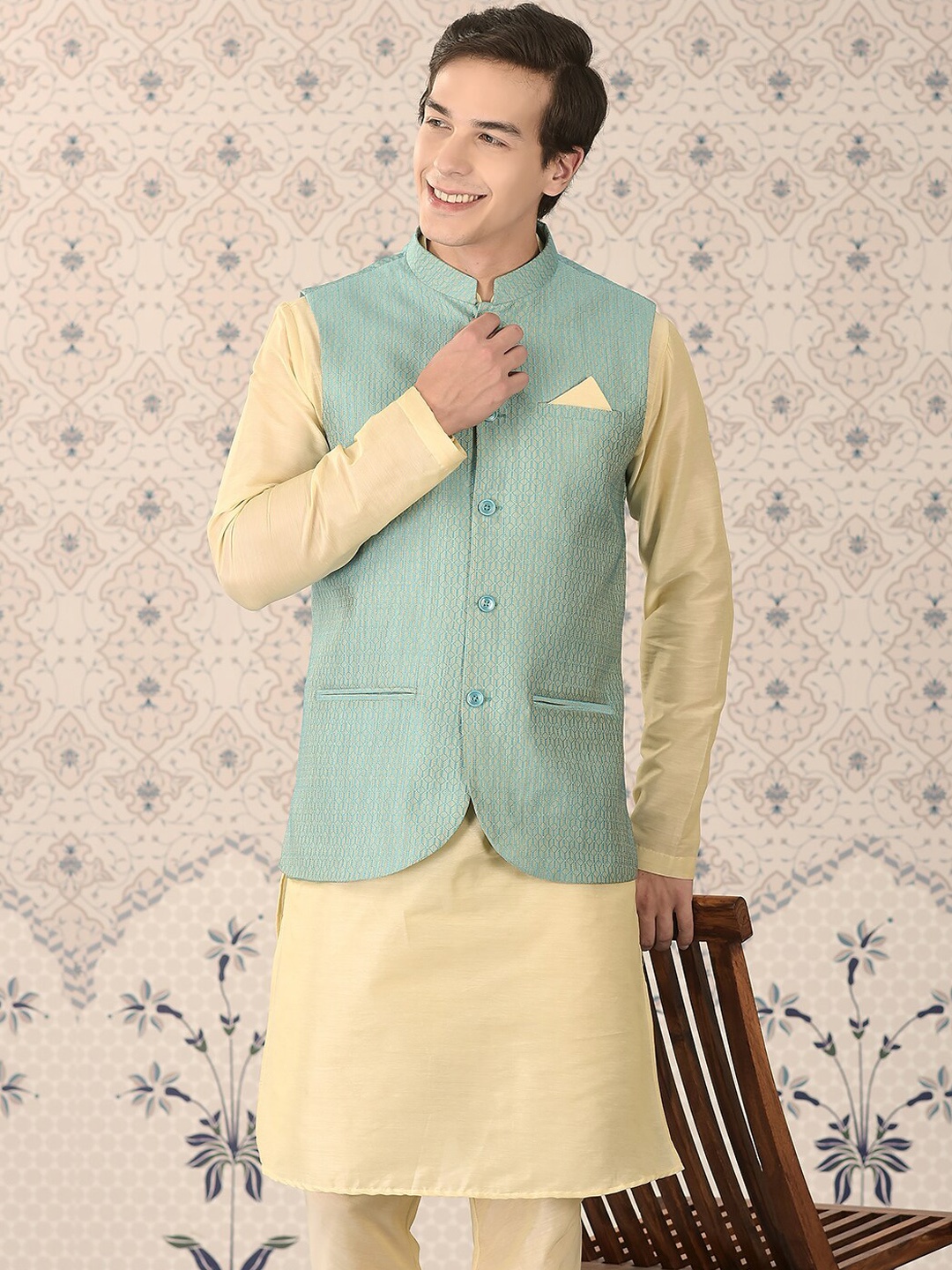 

Ode by House of Pataudi Beige Mandarin Collar Kurta With Churidar & Nehru Jacket