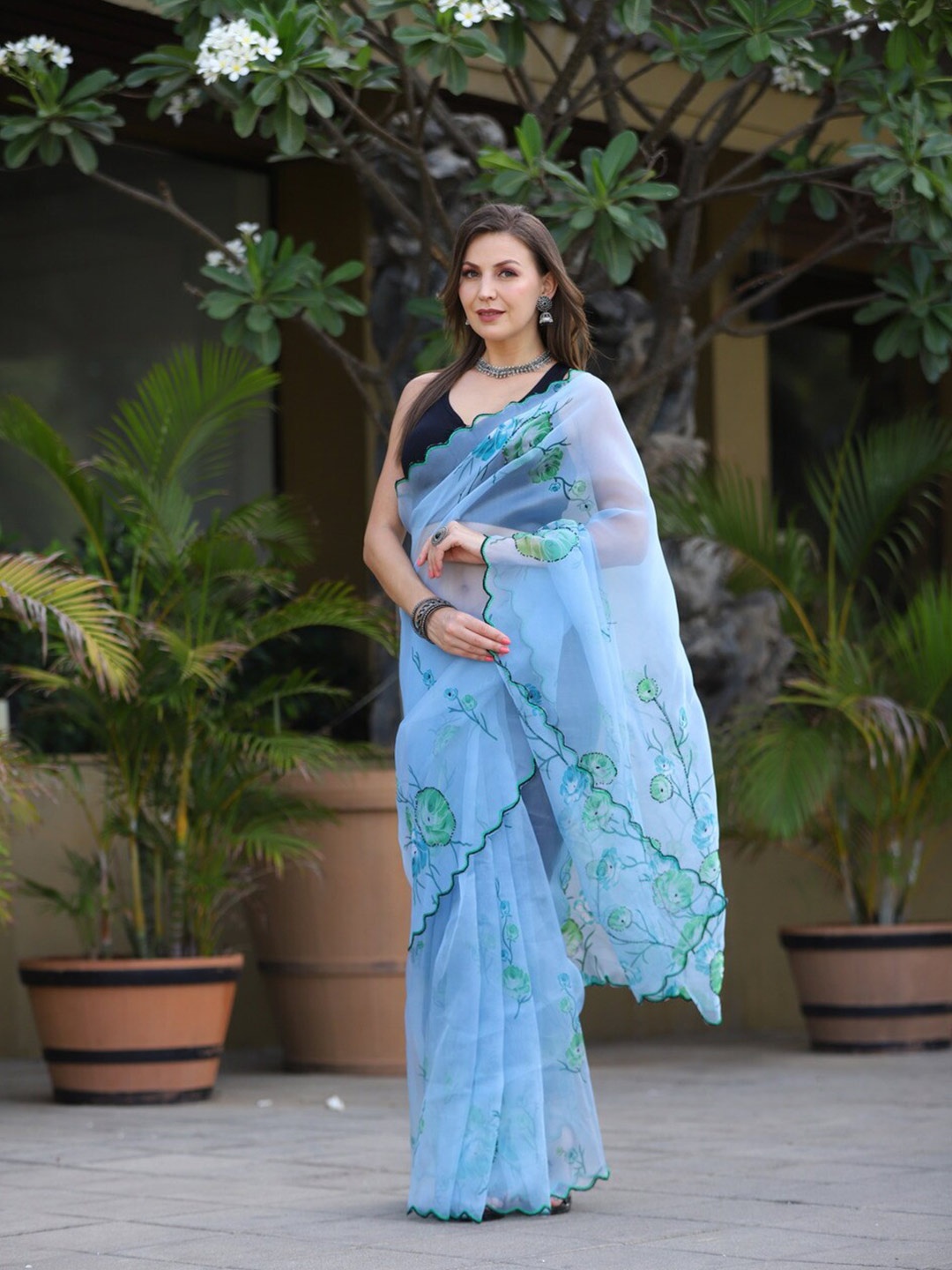 

Atulyam Tex World Floral Printed Beads and Stones Organza Saree, Turquoise blue