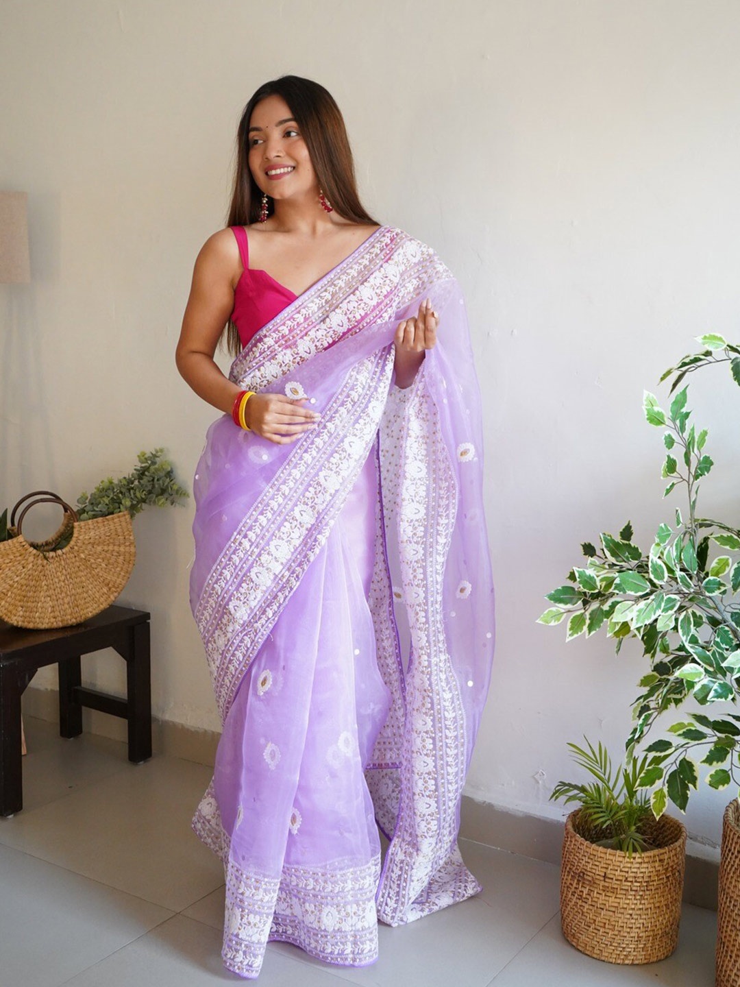 

Atulyam Tex World Ethnic Motifs Embroidered Organza Saree, Lavender