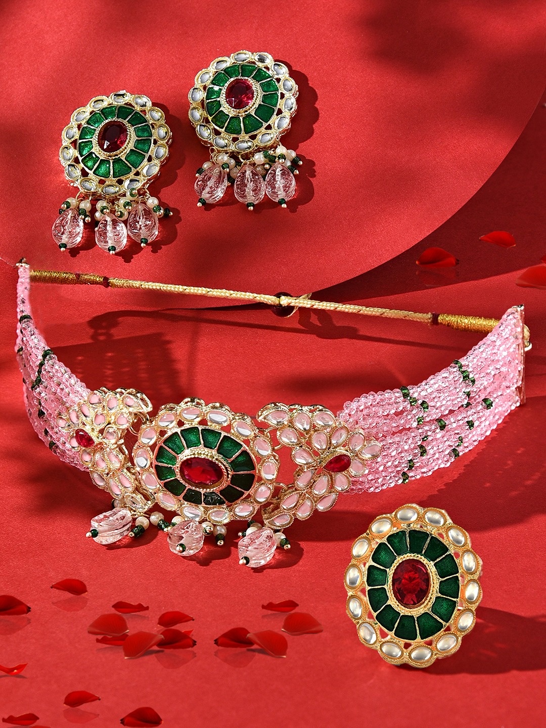 

Zaveri Pearls Gold-Plated Kundan-Studded & Beaded Enamelled Jewellery Set